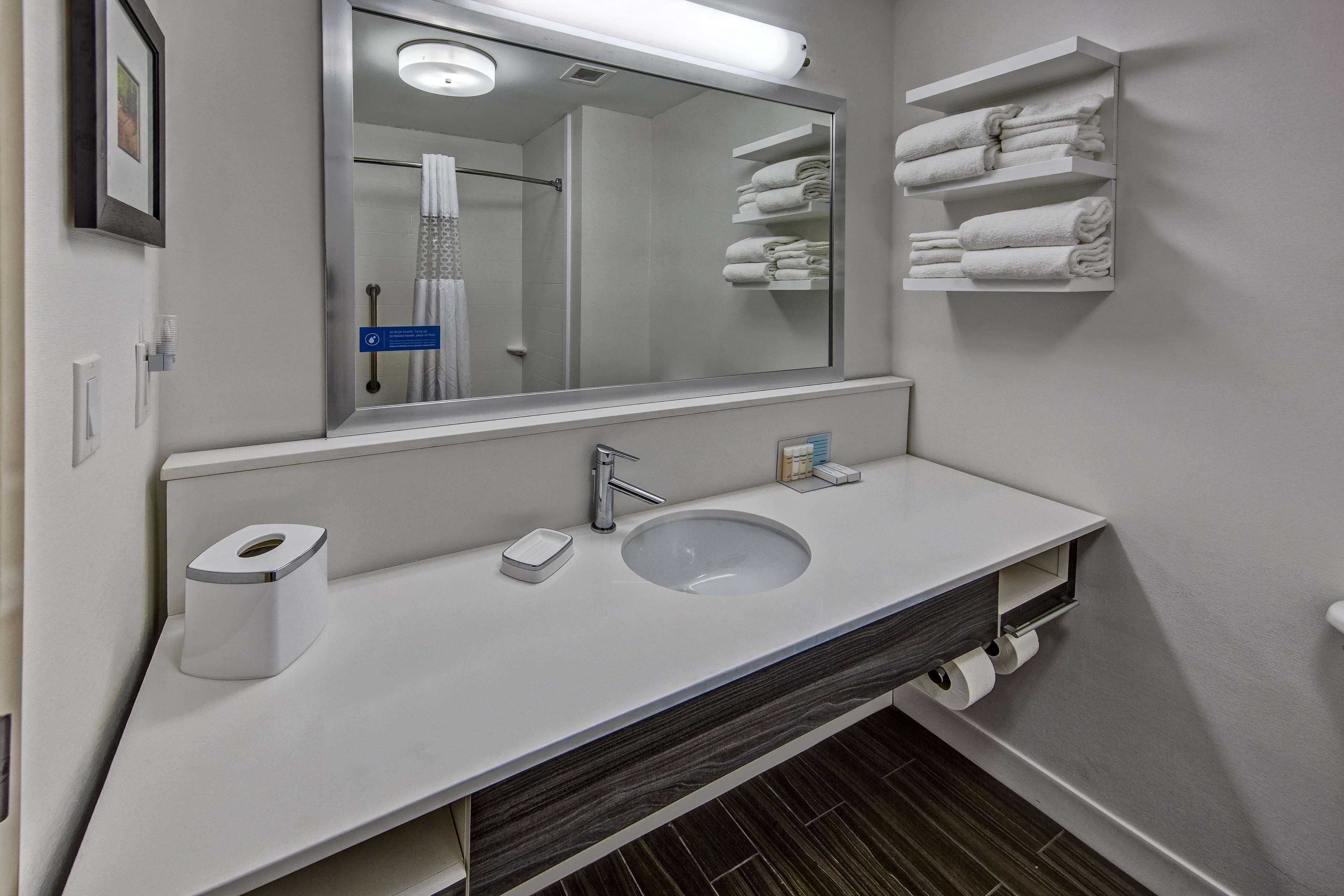 Hampton Inn Newberry Opera House Экстерьер фото