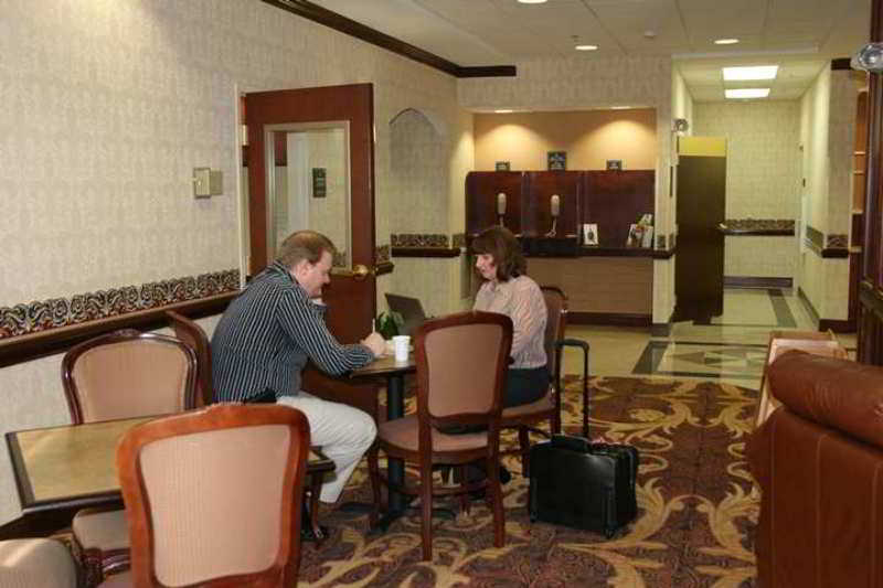 Hampton Inn Newberry Opera House Ресторан фото